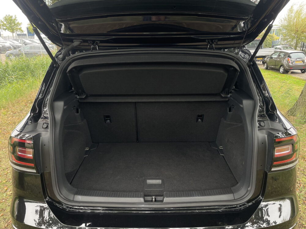 Volkswagen T-Cross 1.0 TSI R-Line 10