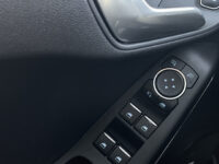 Ford Fiesta 1.0 EcoBoost Titanium 44