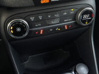 Ford Fiesta 1.0 EcoBoost Titanium 47