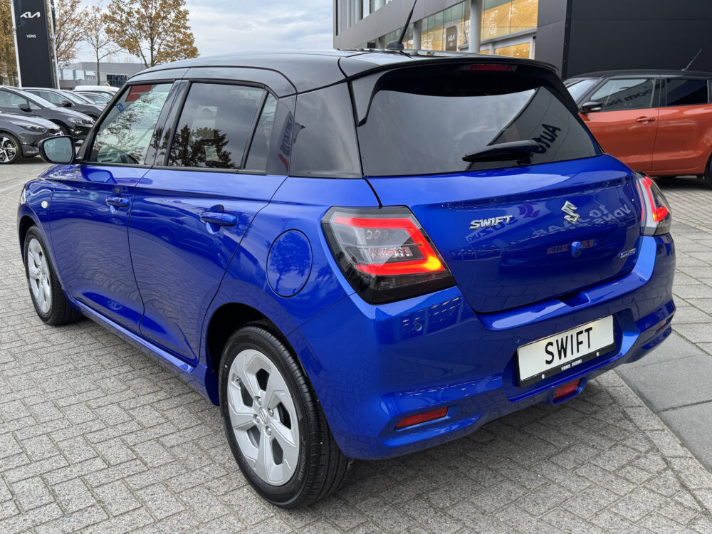 Suzuki Swift 1.2 Select Smart Hybrid 2