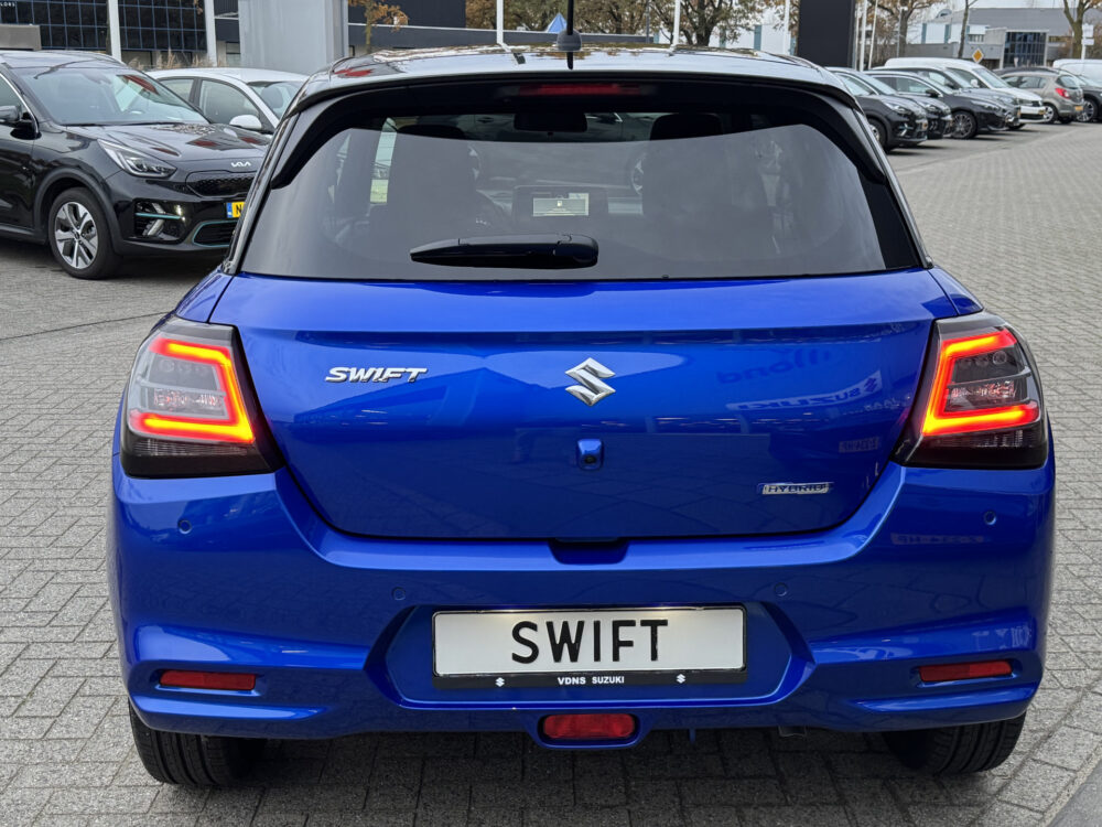 Suzuki Swift 1.2 Select Smart Hybrid 5