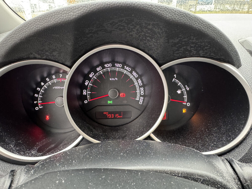 Kia Venga 1.4 CVVT DynamicPLusLine 4