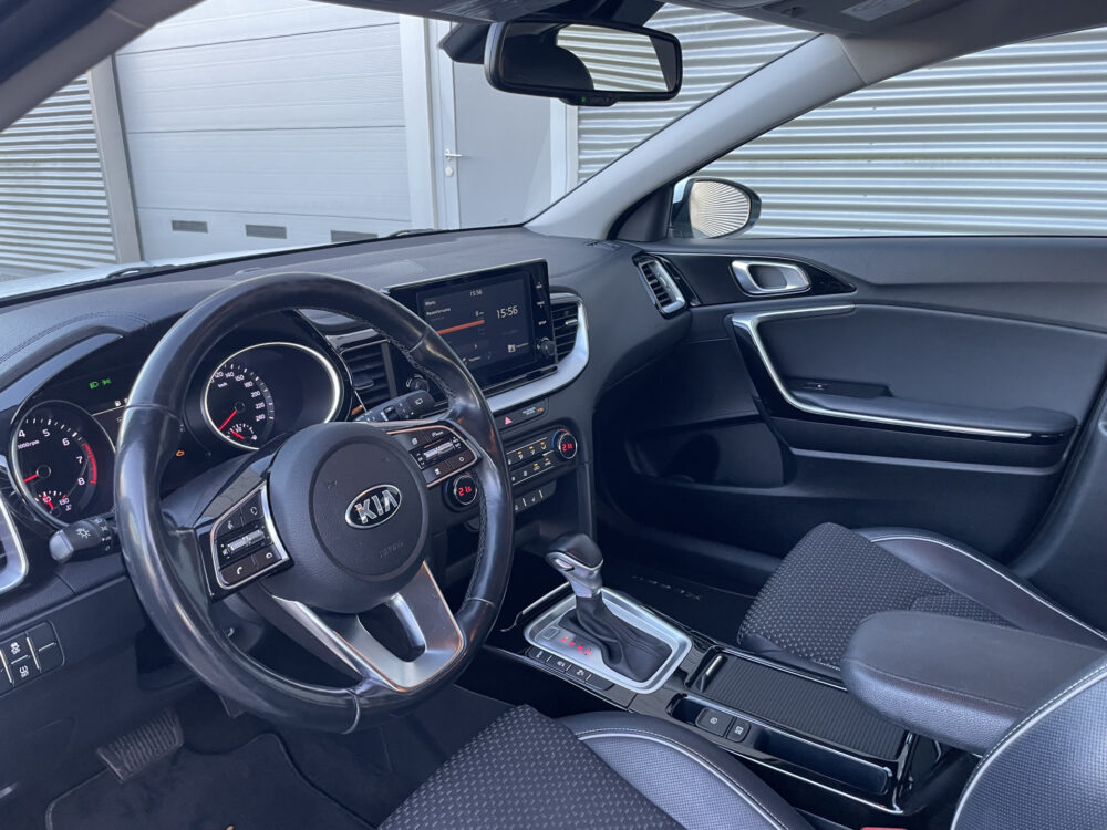 Kia Xceed 1.4 T-GDi DynamicLine Automaat 12