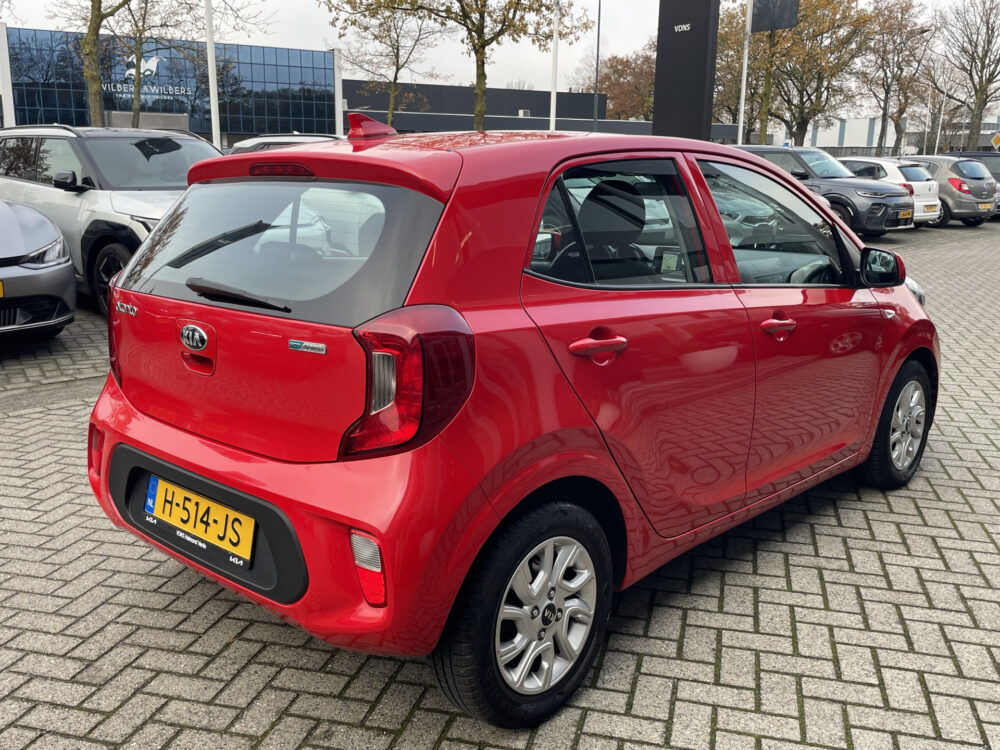 Kia Picanto 1.0 MPi DynamicPlusLine 4