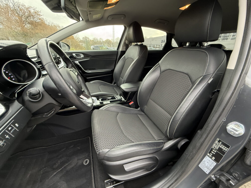 Kia Ceed 1.4 T-GDi DynamicPlusLine Automaat 11