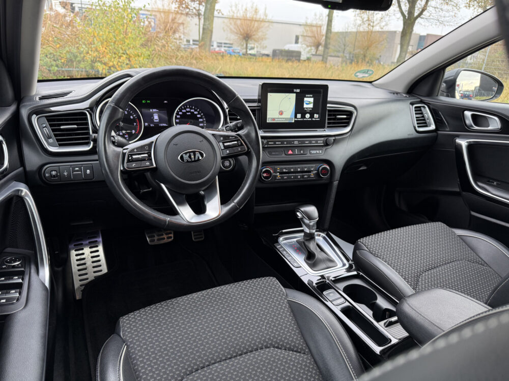Kia Ceed 1.4 T-GDi DynamicPlusLine Automaat 13