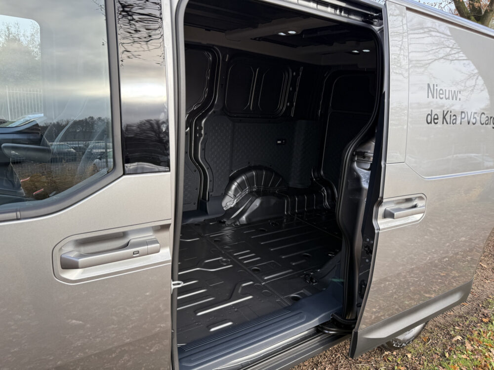 Kia PV5 L2H1 Plus 51.5 kWh 26