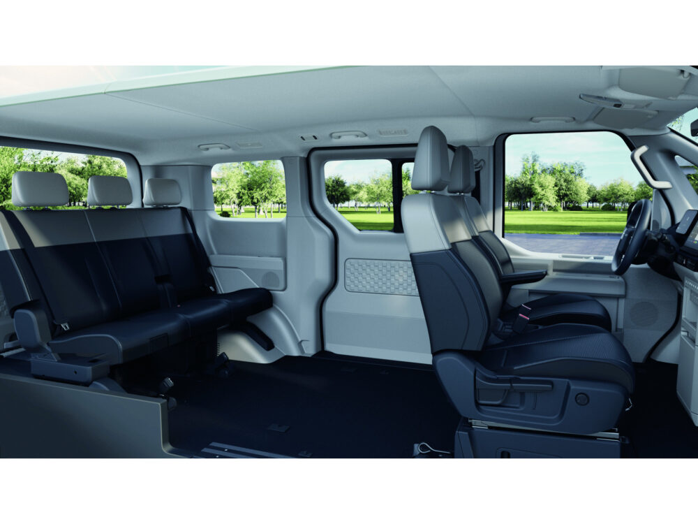 Kia [] PV5 Passenger Essential 71.2 kWh 6