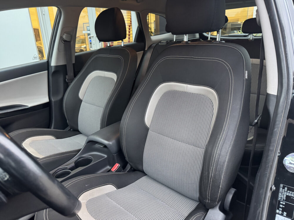 Kia cee'd Sportswagon 1.6 GDI DynamicLine Automaat 6