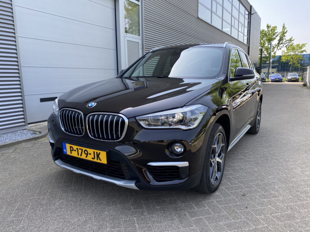 BMW X1 sDrive20i High Executive 1