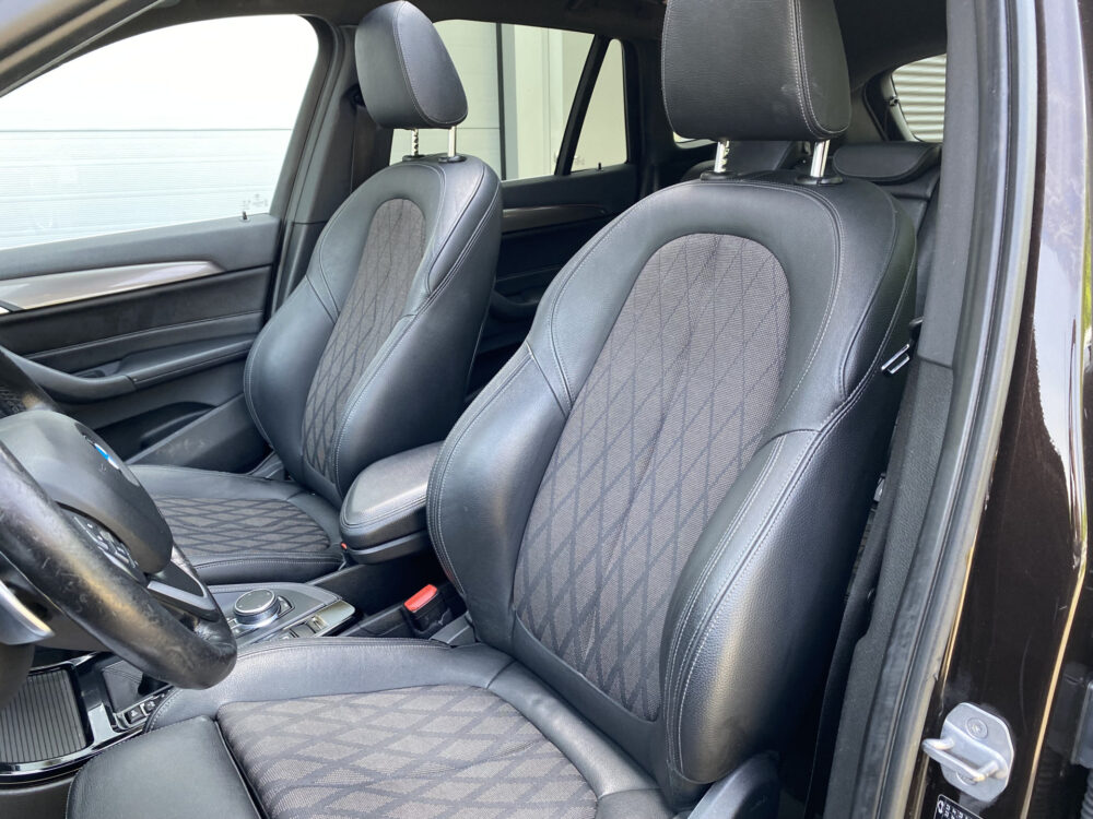 BMW X1 sDrive20i High Executive 13