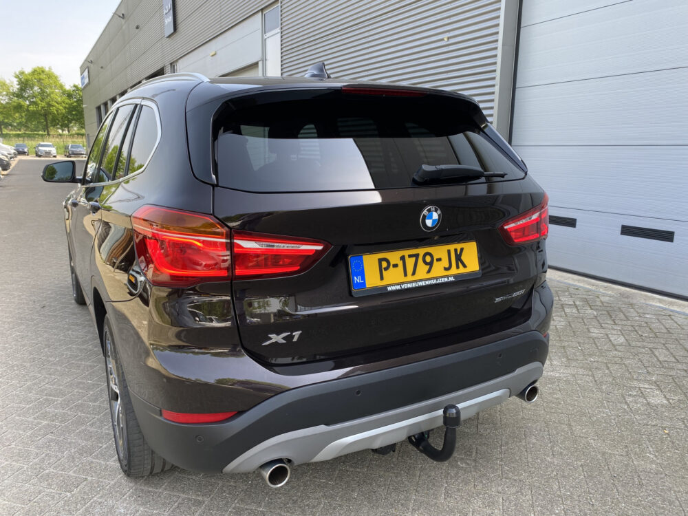 BMW X1 sDrive20i High Executive 7
