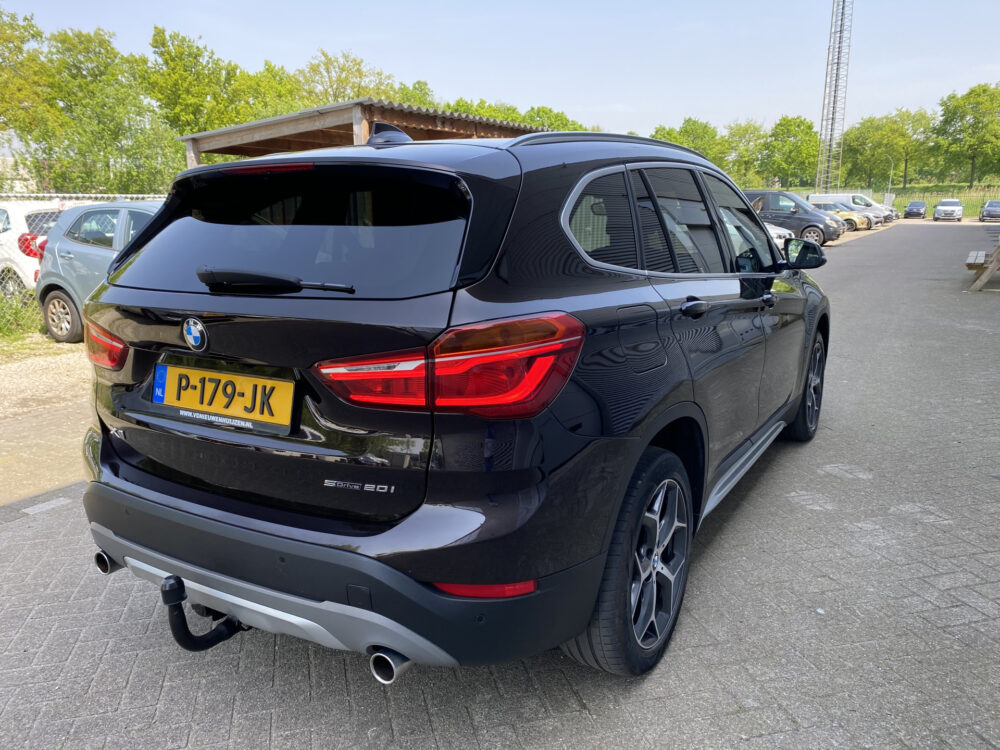 BMW X1 sDrive20i High Executive 9