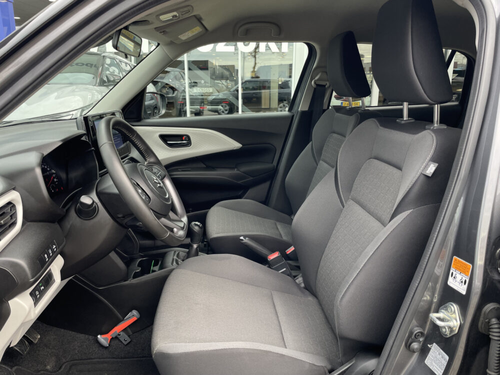 Suzuki Swift 1.2 Select Smart Hybrid 13