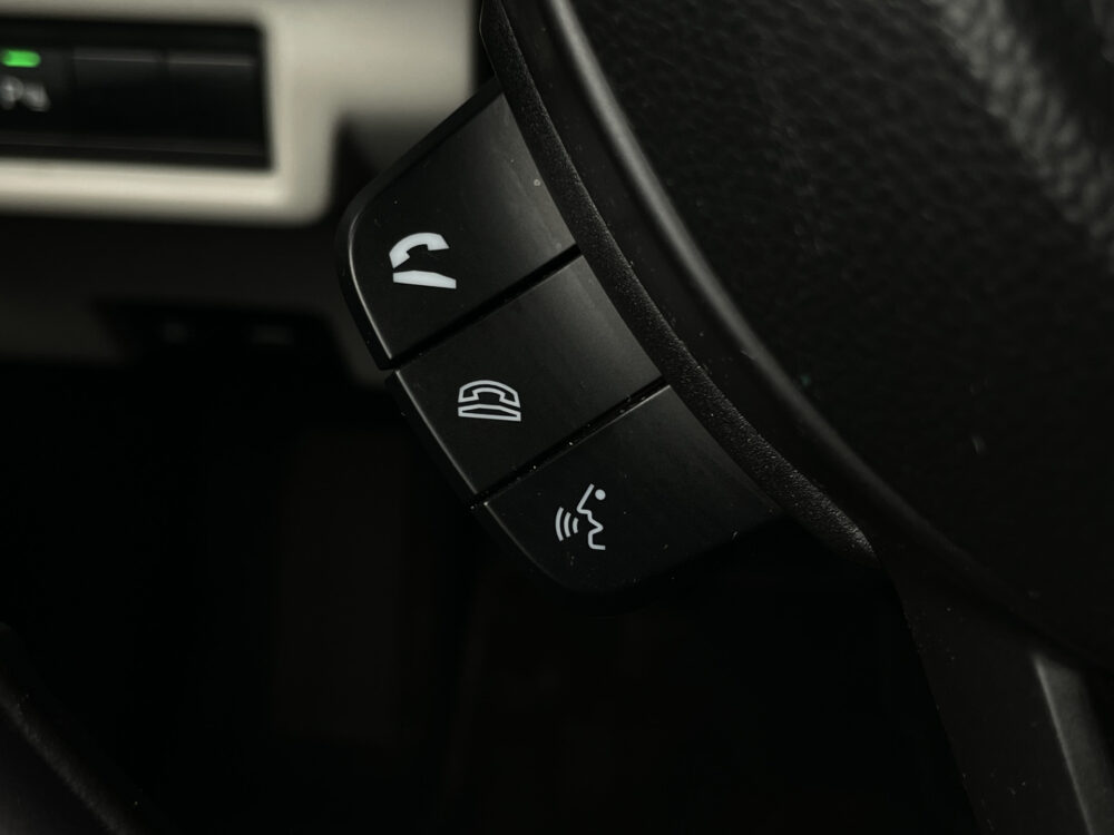 Suzuki Swift 1.2 Select Smart Hybrid 22