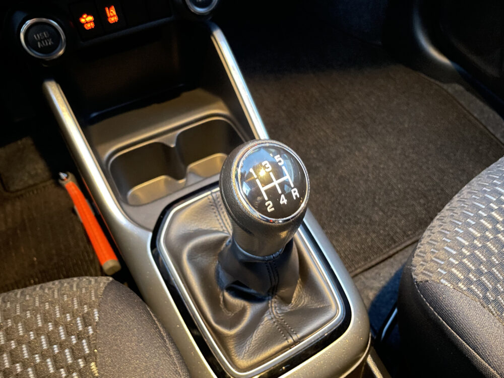 Suzuki Ignis 1.2 Smart Hybrid Select 12