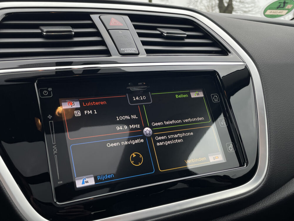 Suzuki S-Cross 1.4 Boosterjet High Executive 23