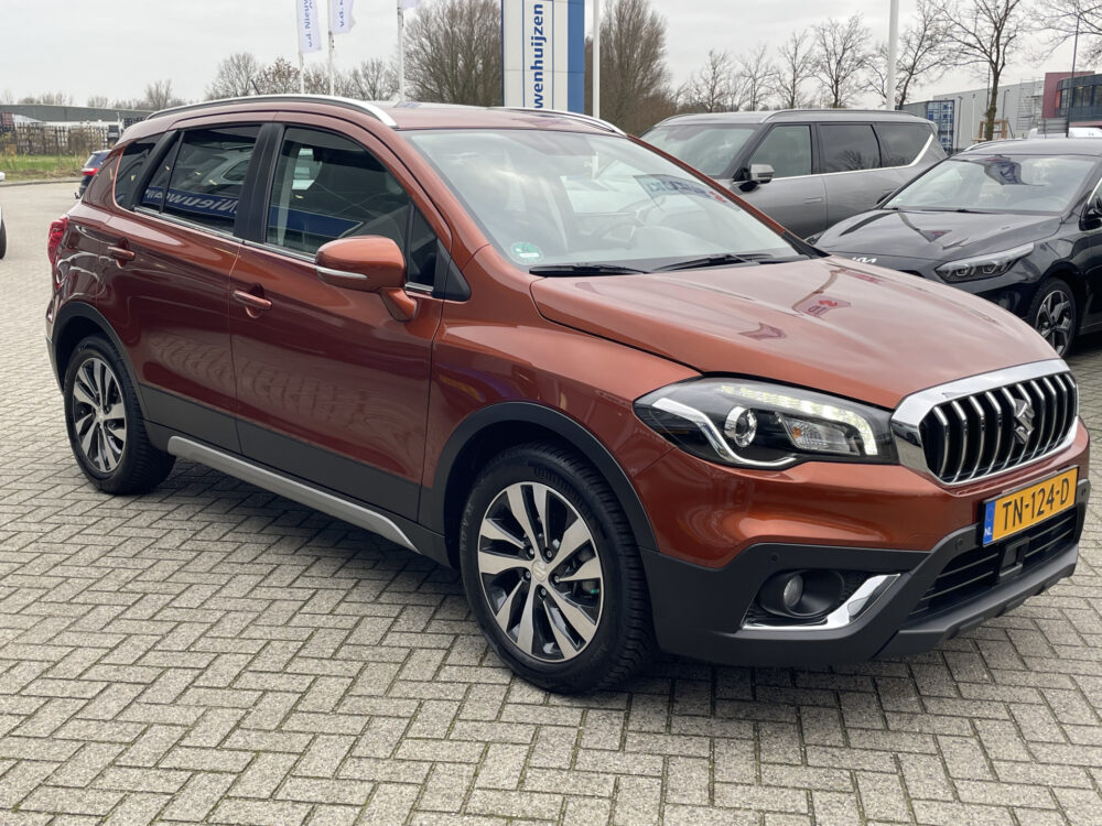 Suzuki S-Cross 1.4 Boosterjet High Executive 3