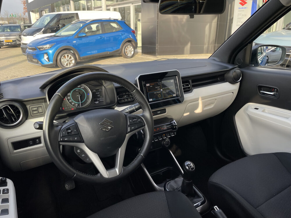 Suzuki Ignis 1.2 Stijl Intro 11