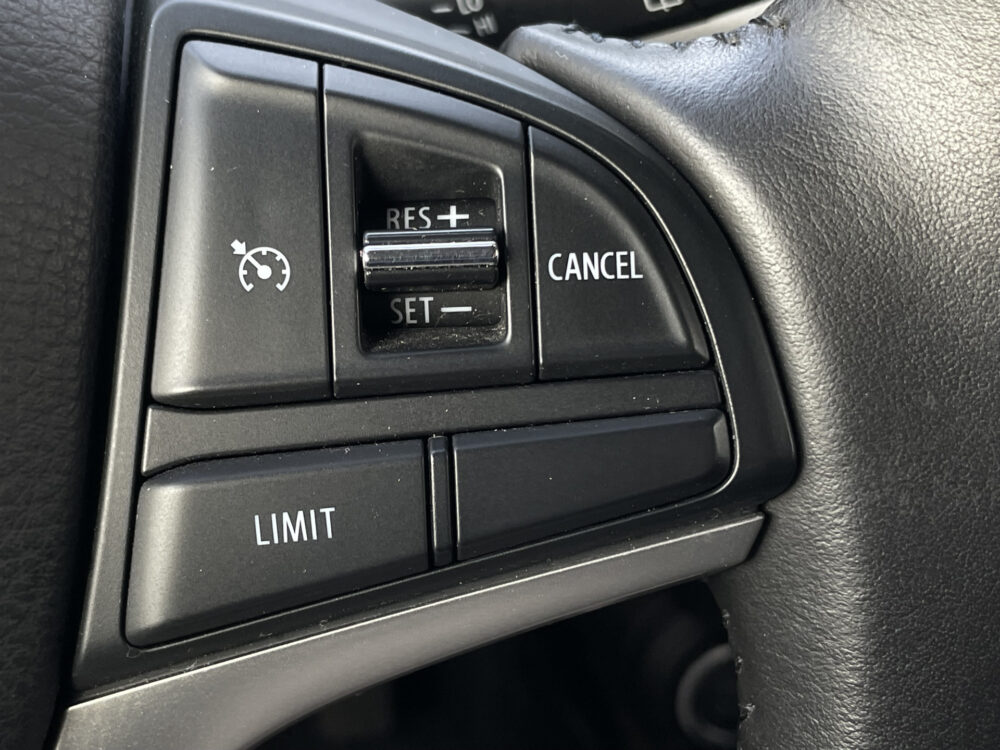 Suzuki Ignis 1.2 Stijl Intro 24