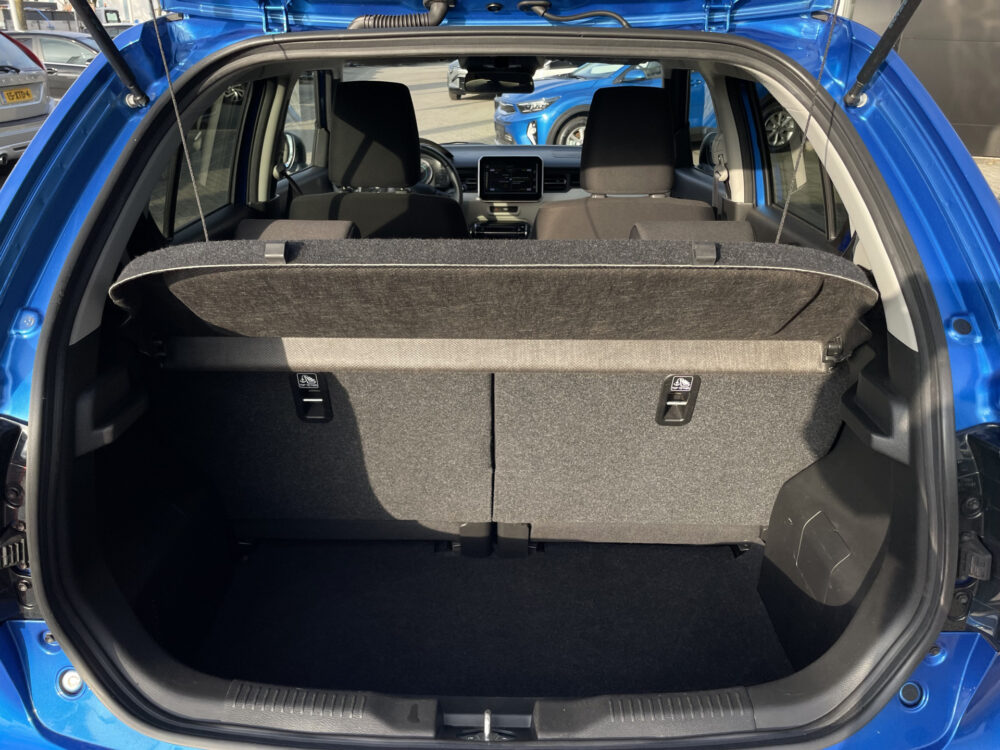 Suzuki Ignis 1.2 Stijl Intro 8