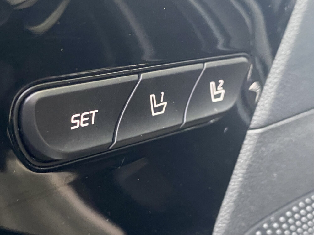 Kia Niro 1.6 GDi Hybrid ExecutiveLine 18