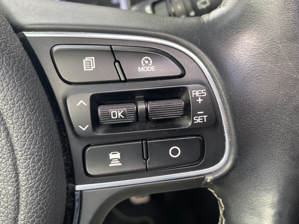 Kia Niro 1.6 GDi Hybrid ExecutiveLine 28