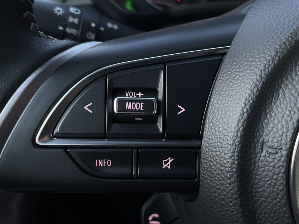 Suzuki Swift 1.2 Select Smart Hybrid 22