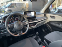 Suzuki Swift 1.2 Select Smart Hybrid 38