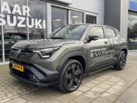 Suzuki e Vitara Style 61 kWh 19