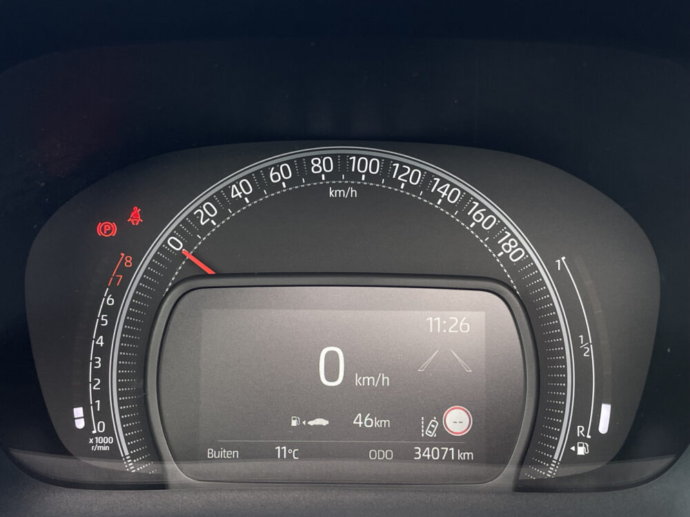 Toyota Aygo X 1.0 VVT-i MT Envy 23