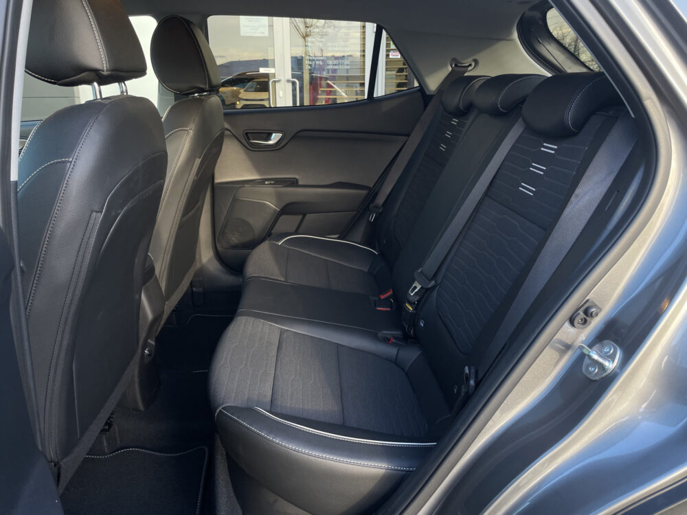 Kia Stonic 1.0 T-GDi MHEV GT-Line 8