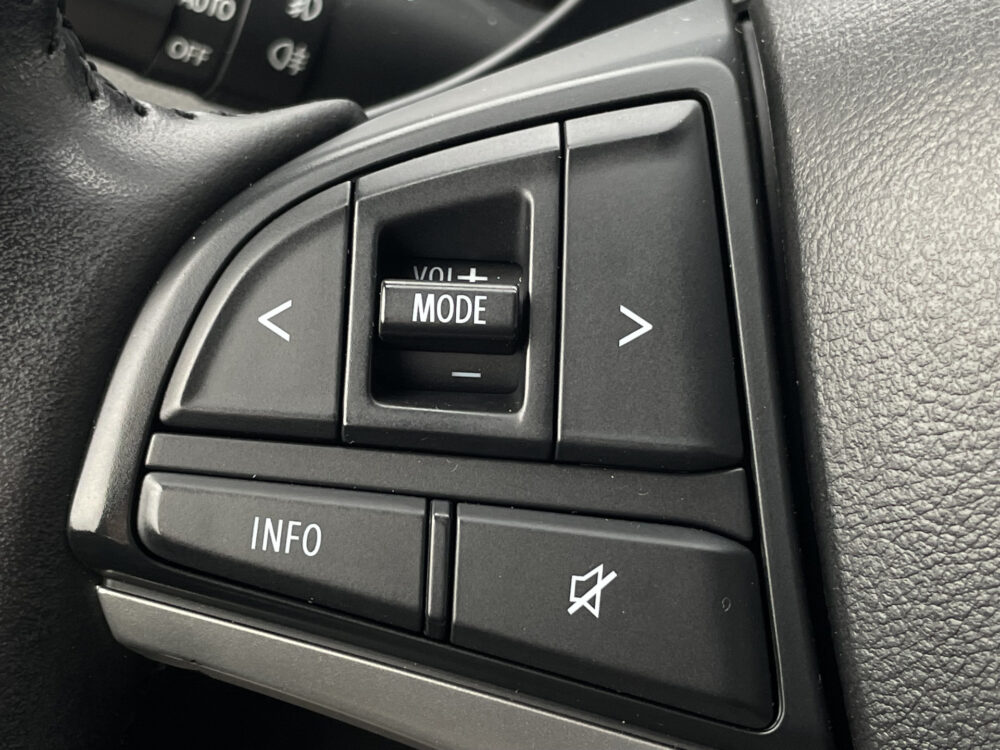 Suzuki Ignis 1.2 Smart Hybrid Style 21