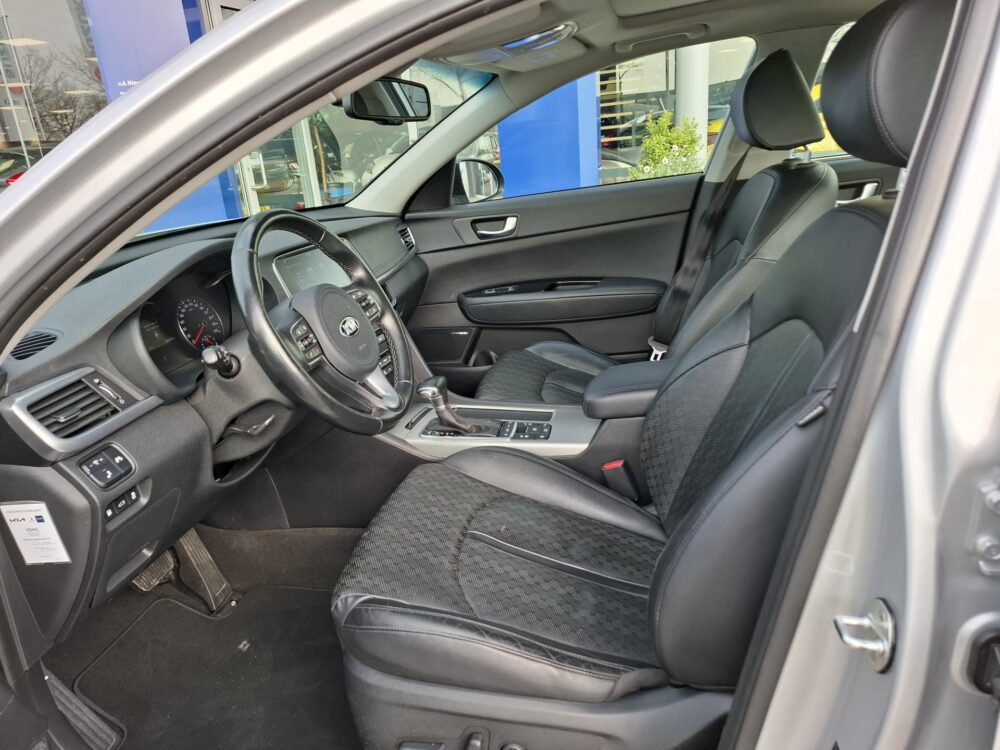 Kia Optima 2.0 GDI PHEV Business DynamicLine 11