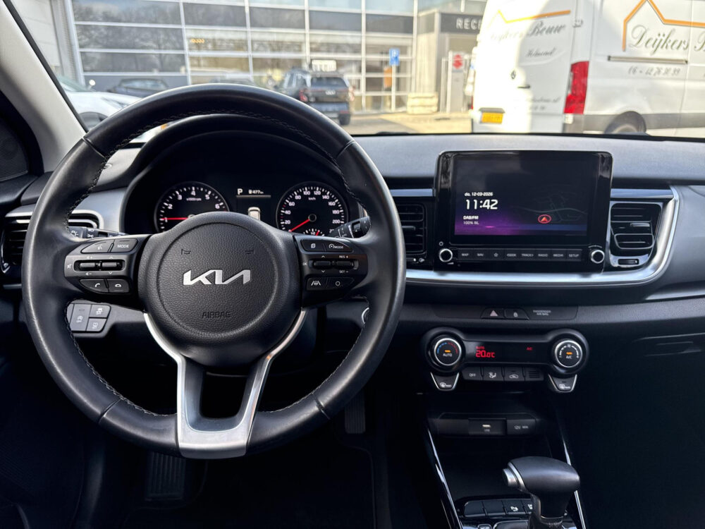 Kia Stonic 1.0 T-GDi MHEV DynamicPlusLine 13