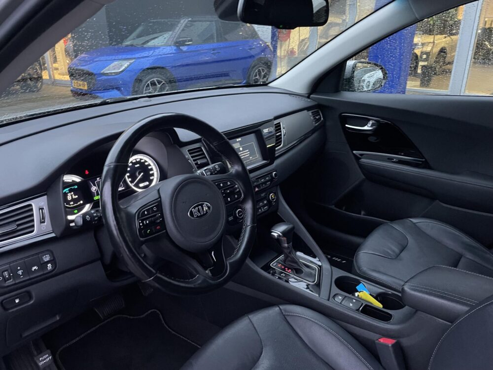 Kia Niro 1.6 GDi Hybrid Dynamic Plus Line 12
