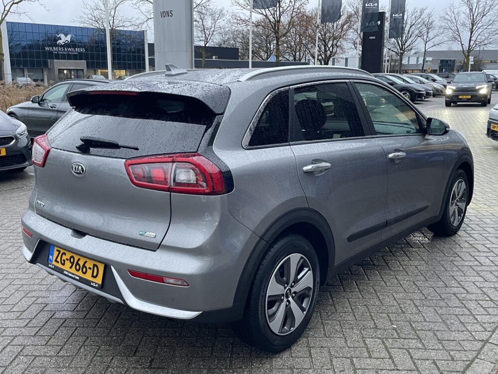 Kia Niro 1.6 GDi Hybrid Dynamic Plus Line 3