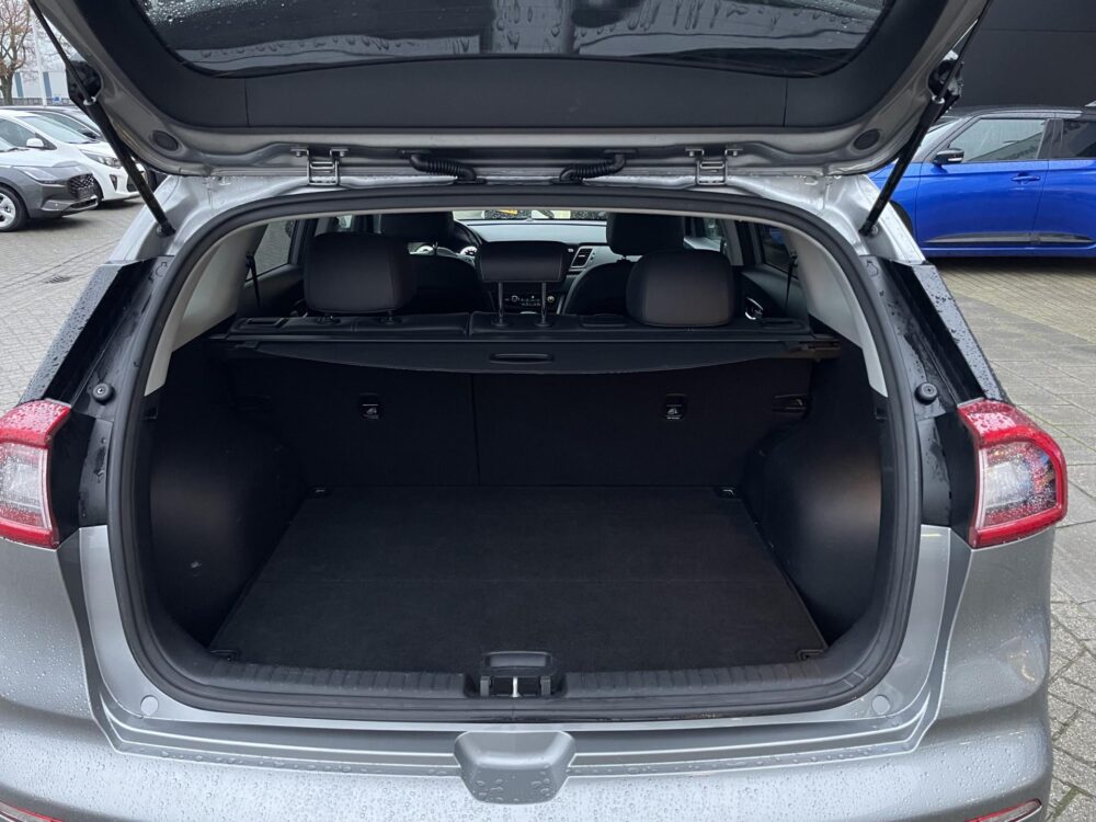 Kia Niro 1.6 GDi Hybrid Dynamic Plus Line 6