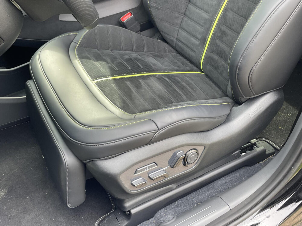 Kia EV9 GT AWD 7p. 99.8 kWh 10