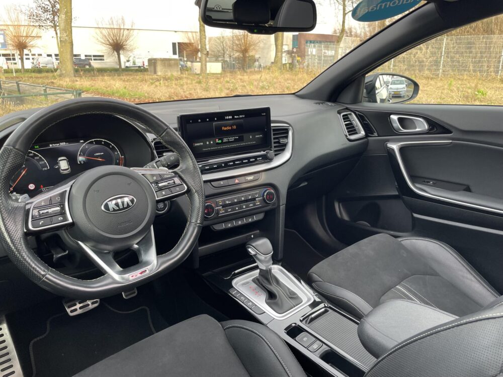 Kia ProCeed 1.5 T-GDI GT-PlusLine 12