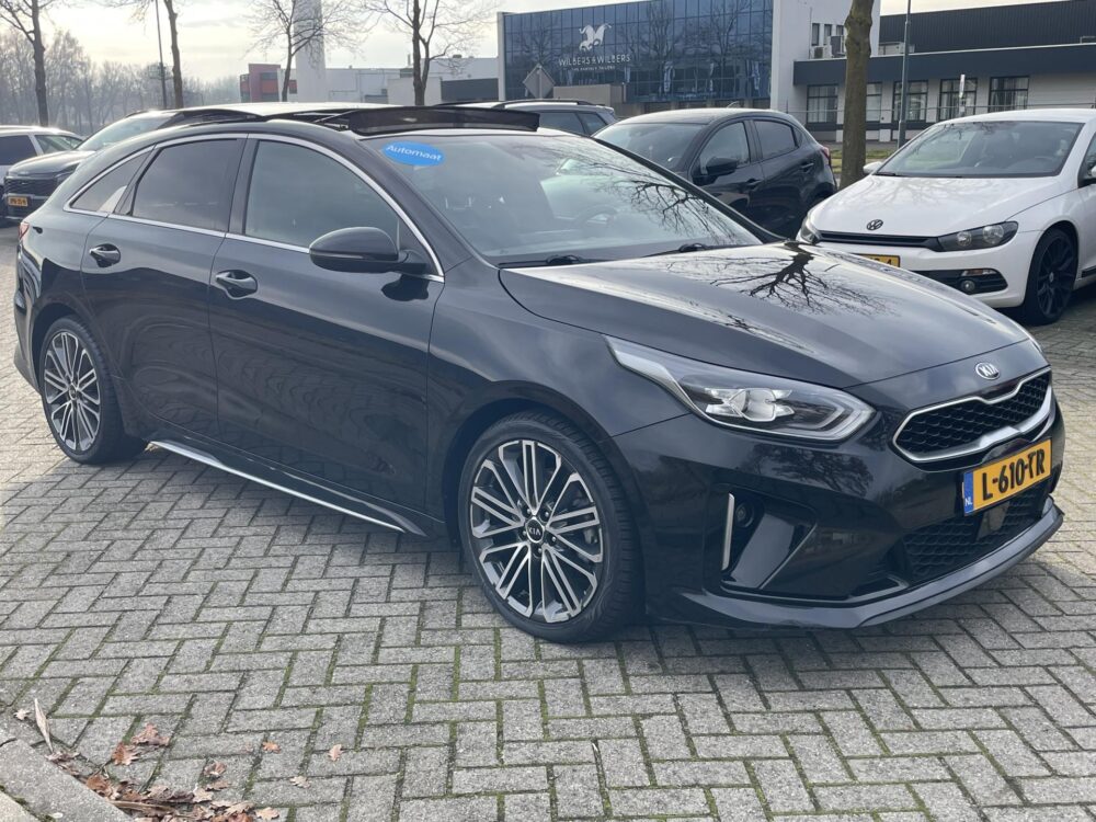Kia ProCeed 1.5 T-GDI GT-PlusLine 3