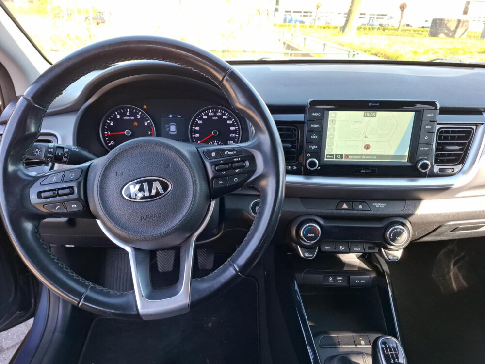 Kia Stonic 1.0 T-GDi DynamicLine 12