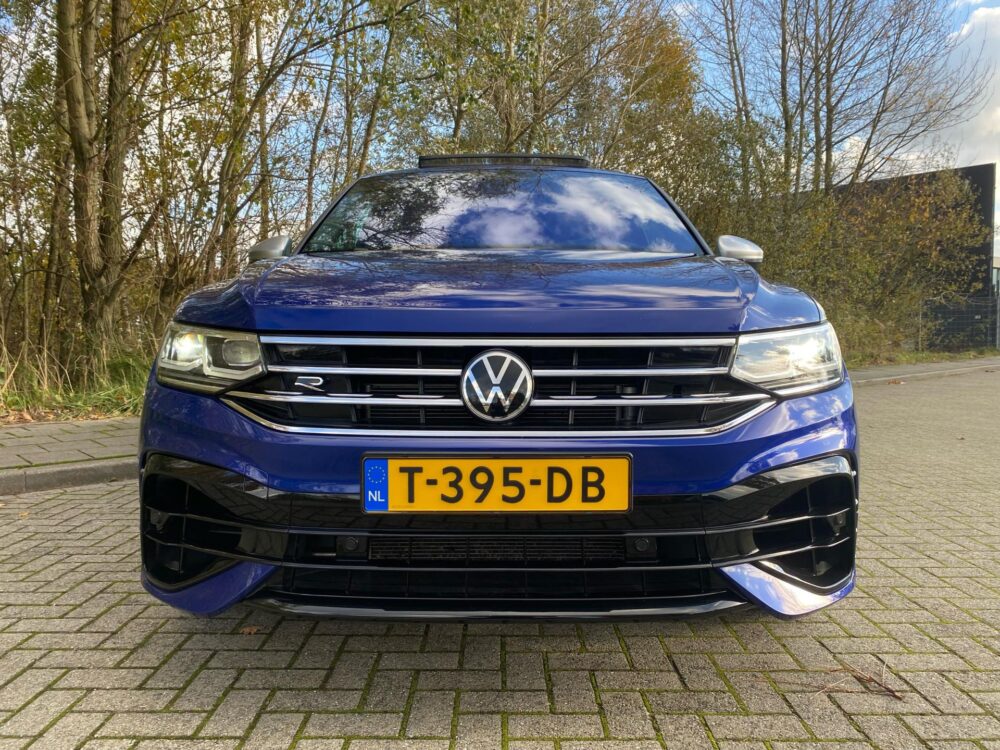 Volkswagen Tiguan R 2.0 TSI 4Motion 11