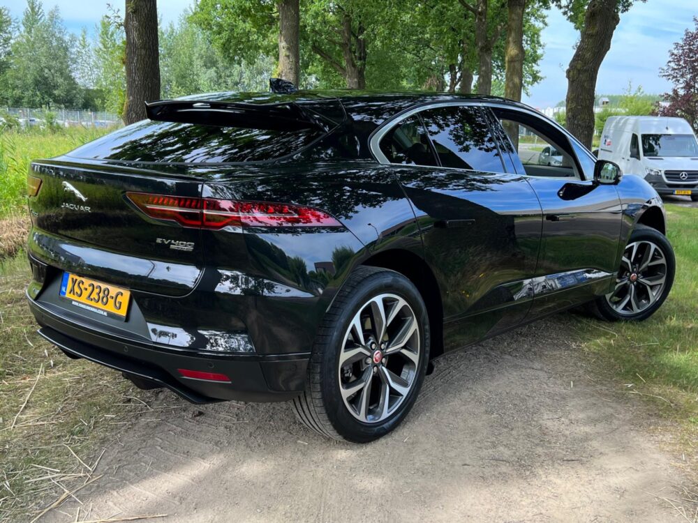 Jaguar I-PACE EV400 HSE 4
