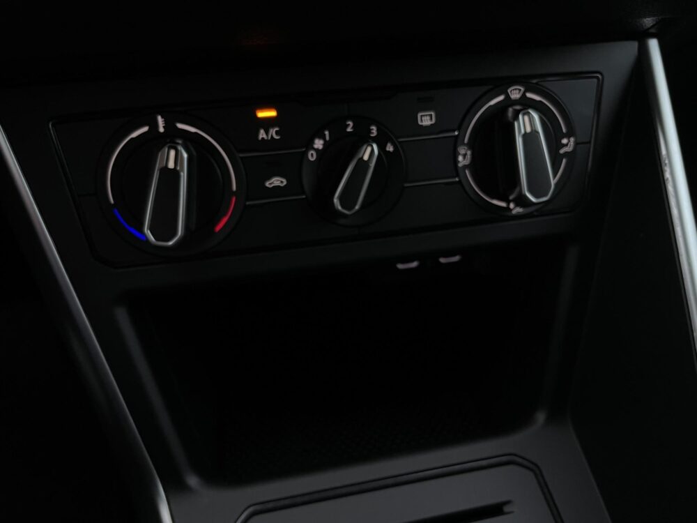 Volkswagen Taigo 1.0 TSI Life Business 13