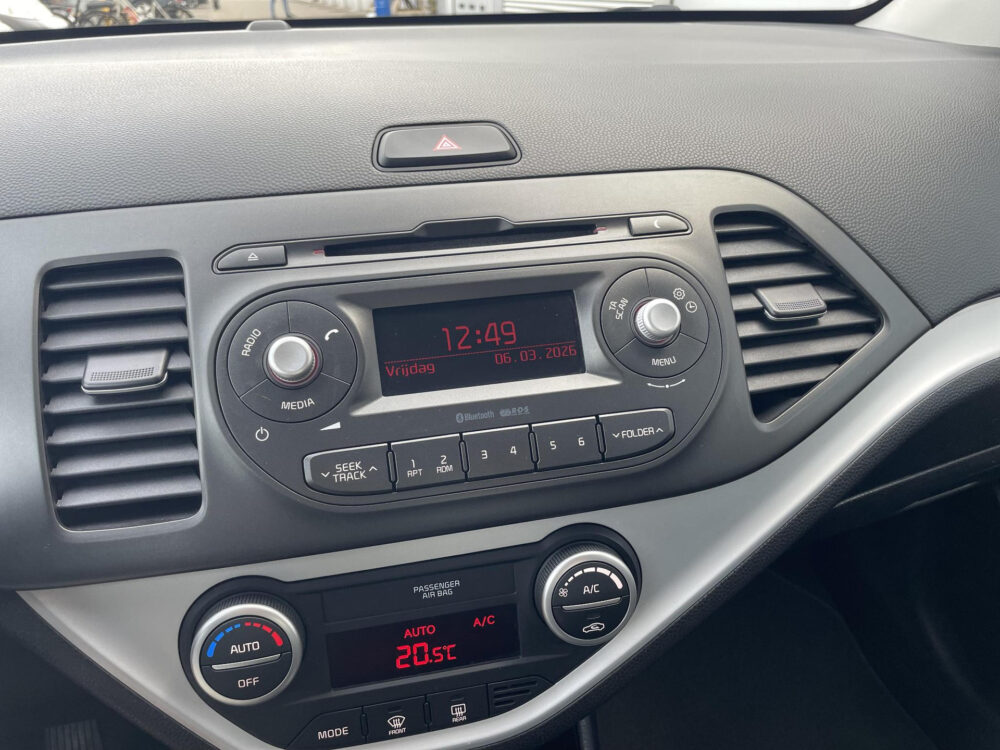 Kia Picanto 1.0 CVVT First Edition 18