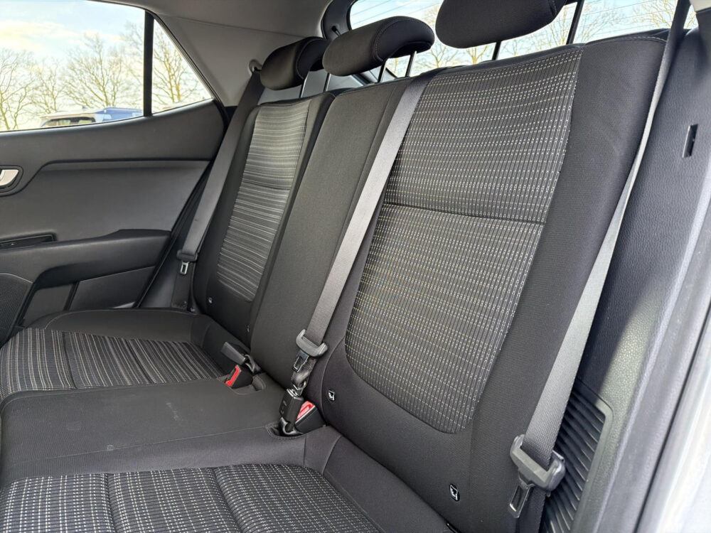 Kia Stonic 1.0 T-GDi MHEV DynamicPlusLine 17