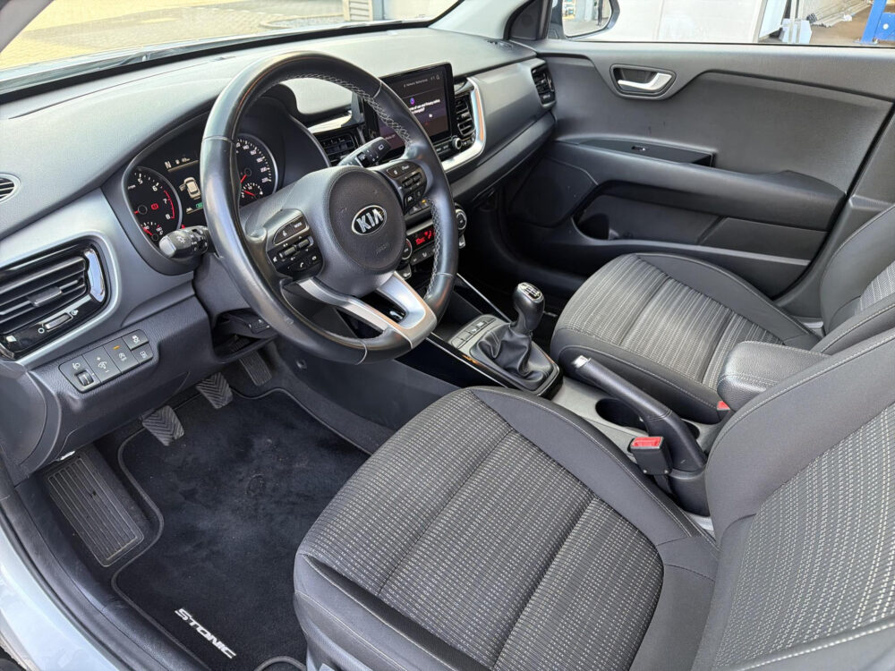 Kia Stonic 1.0 T-GDi MHEV DynamicPlusLine 8