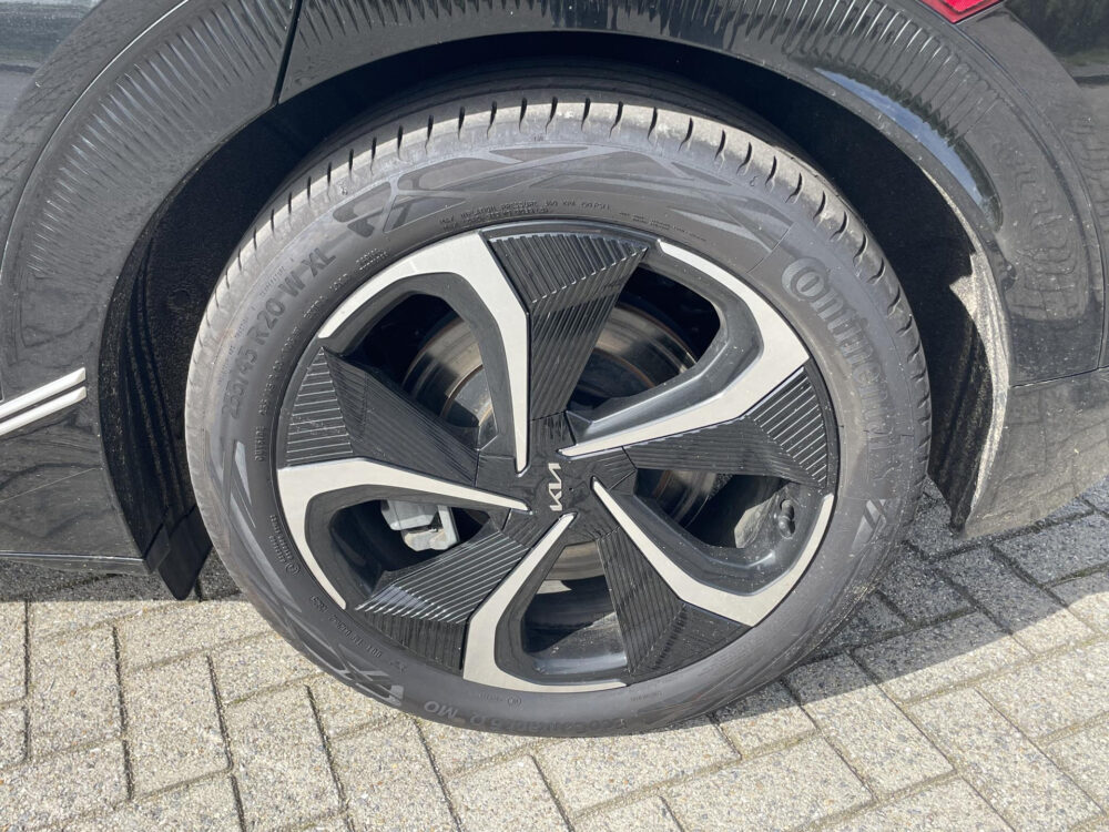 Kia 17