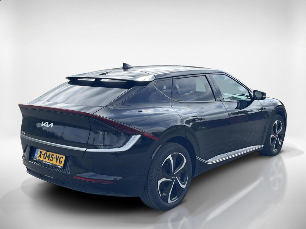 Kia 4